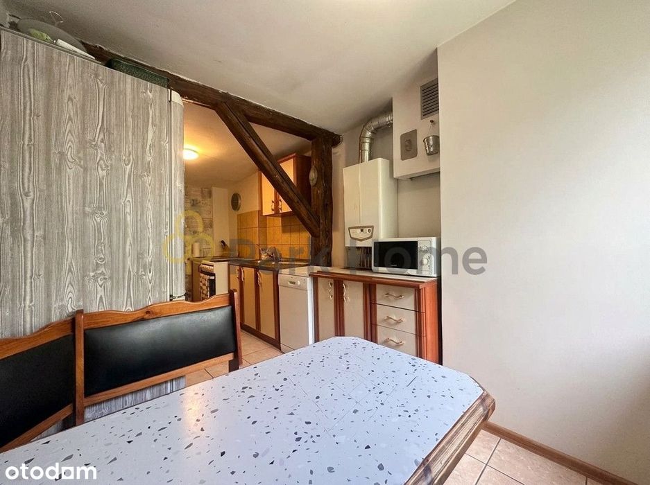 4-pokojowe mieszkanie w centrum na poddaszu - Widok 4