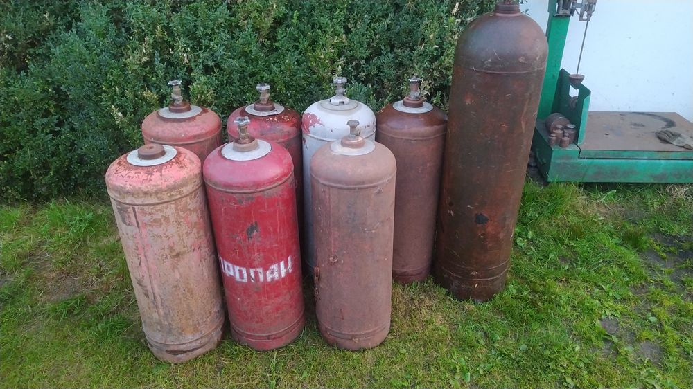 Балони газові і вуглекислородні .топка тітана.