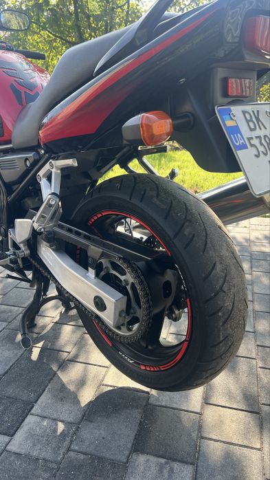 Yamaha FZS 600 Fazer