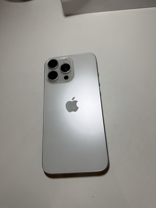 iPhone 15 Pro Max 512 GB White titanium