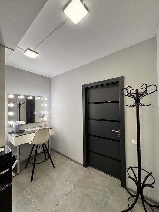 Продаж студії краси, приміщення в оренді