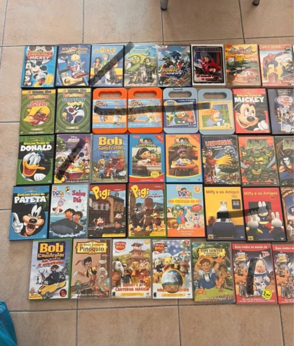 Coleção de 61 DVDs/Filmes infatis