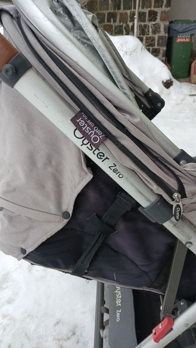 Прогулянкова каляска Oyster Zero сіра