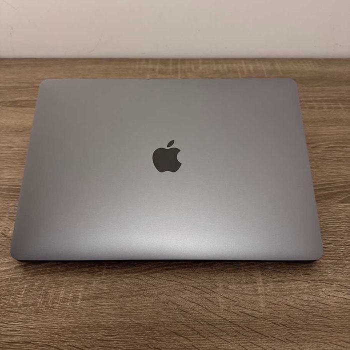Apple Macbook Air A2338 2020 року M1 / 16Gb / SSD 256Gb (код: M0919)