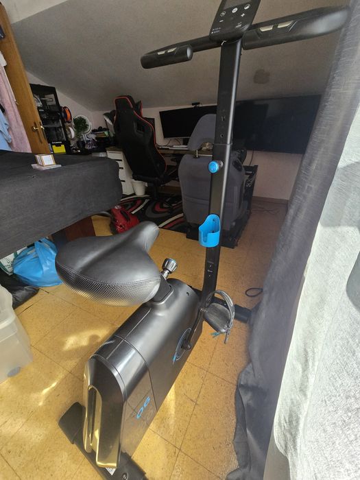 Self-powered stationary bicycle497755472727255043