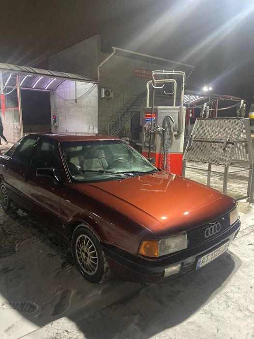 Авто в чудовому стані 
Газ/бензин
Новий Акб
Титанові диски
Коробка 5 ступка
Резина зимня мішелін. 
Повна комплектація 
Гідроусілітель руля 
Підігрів сідушок, 
Авто не гниле немає ні однієї дирочки
Салон в хорошому стані не подертий. 
Двигун в дуже хорошому стані без лишніх звуків, заводиться добре. 
Коробка, ходова частина добра. 
З документами порядок переоформляється.