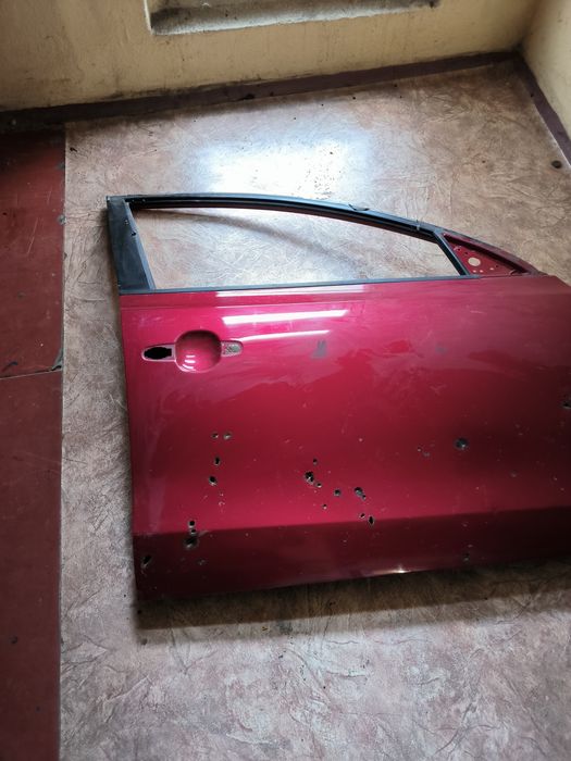 Hyundai i30 Двері під відновлення.Ремонт.