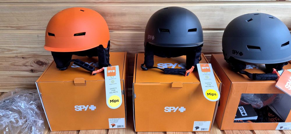 kask kaski narciarskie SPY pakiet 51- 53 WYPRZEDAŻ OKAZJA 80 zł