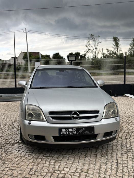 Opel Vectra 2.2DTi Elegance