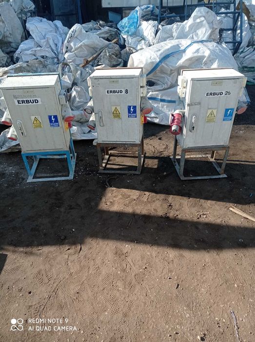 skrzynka elektryczna przyłącze budowlane