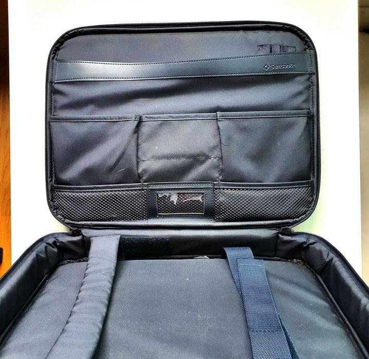 Mala Sansonite azul para portátil 15/17"