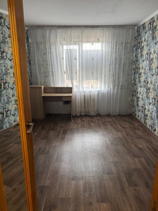 Продам 3-х кімнатну квартиру