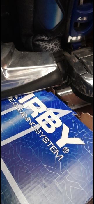 Kirby Avalir 2 como NOVA. 
Usada poucas vezes.
Todos os acessórios, al