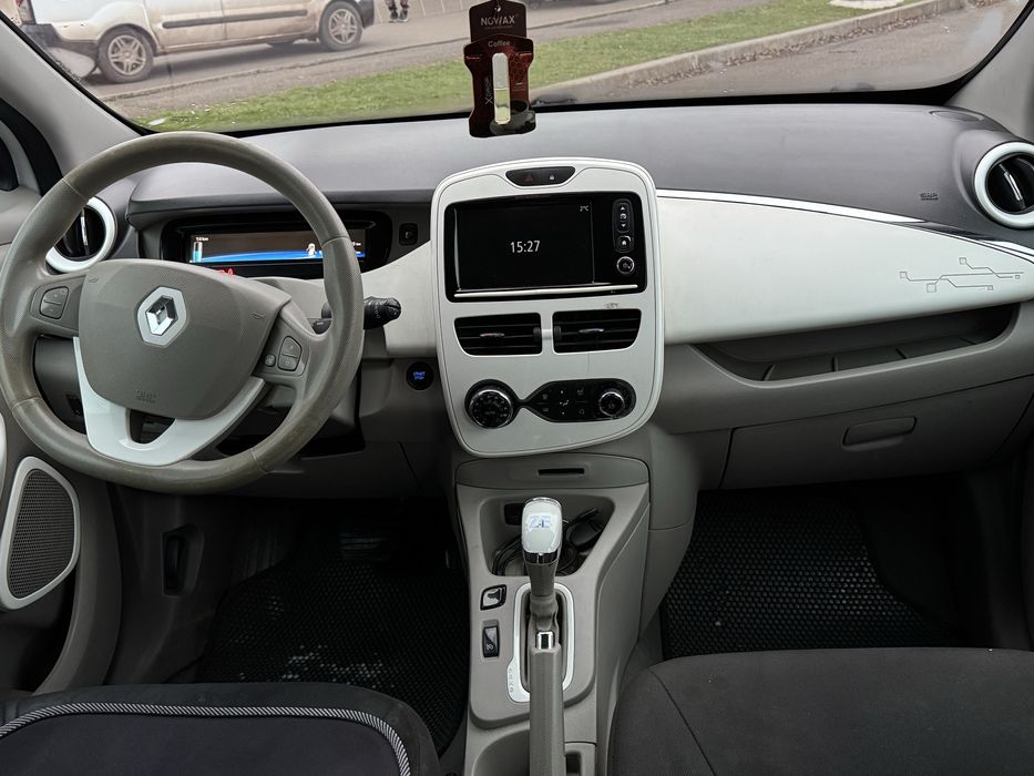 Renault Zoe 2015