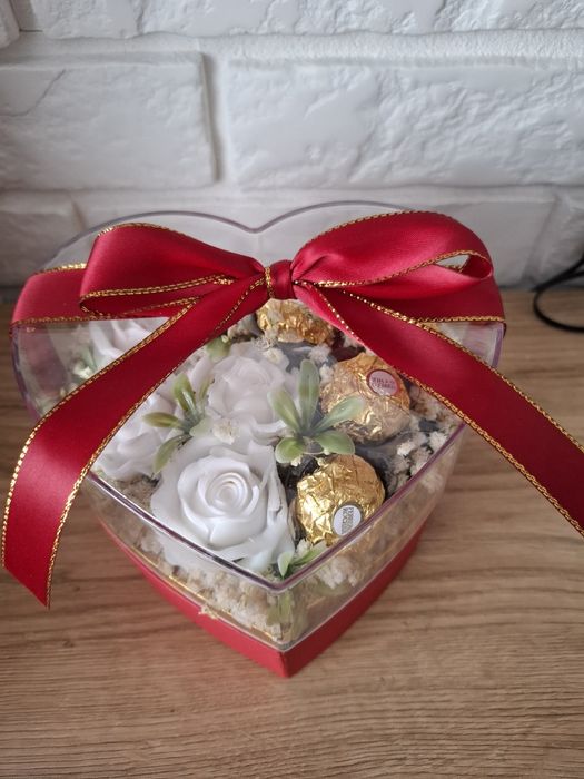 Box mydlany z Ferrero Roscher