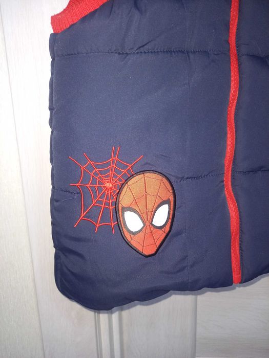 Демісезонна жилетка Свинка Пеппа Людина Павук Спайдермен 2-3 роки