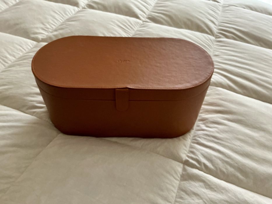 Caixa e acessorios de secador DYSON