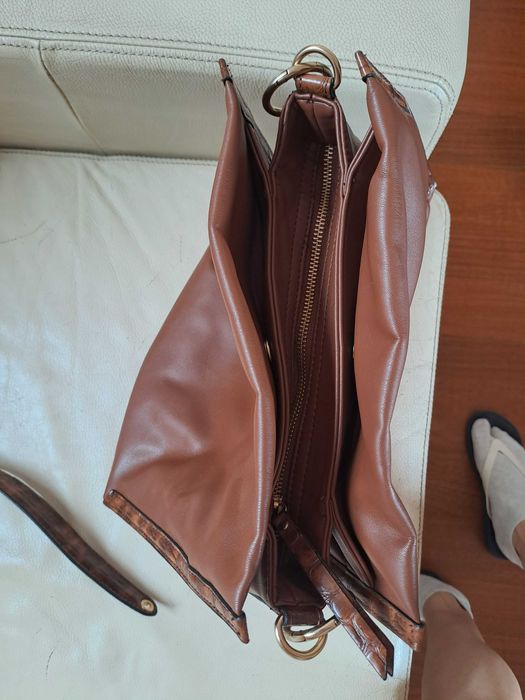 Mala da marca Hispanitas