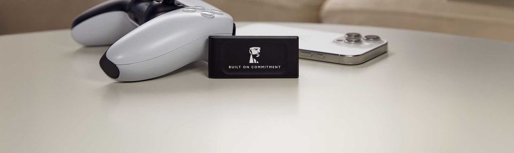 Зовнішній SSD-накопичувач Kingston XS1000 1TB Black (SXS1000/1000G)