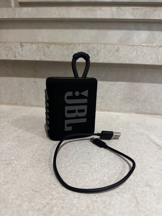 Продам колонку JBL GO3 оригинал, состояние новой!