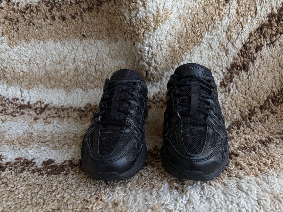 Оригінальні кросівки nike p 6000