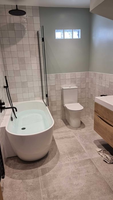 Remonty, wykończenia wnętrz