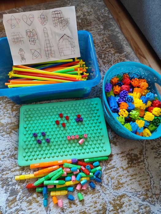 Klocki konstrukcyjne, tablety