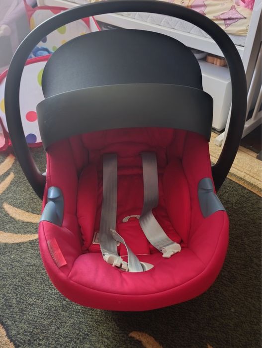 Автокресло  Cybex с рождения и до 3х лет