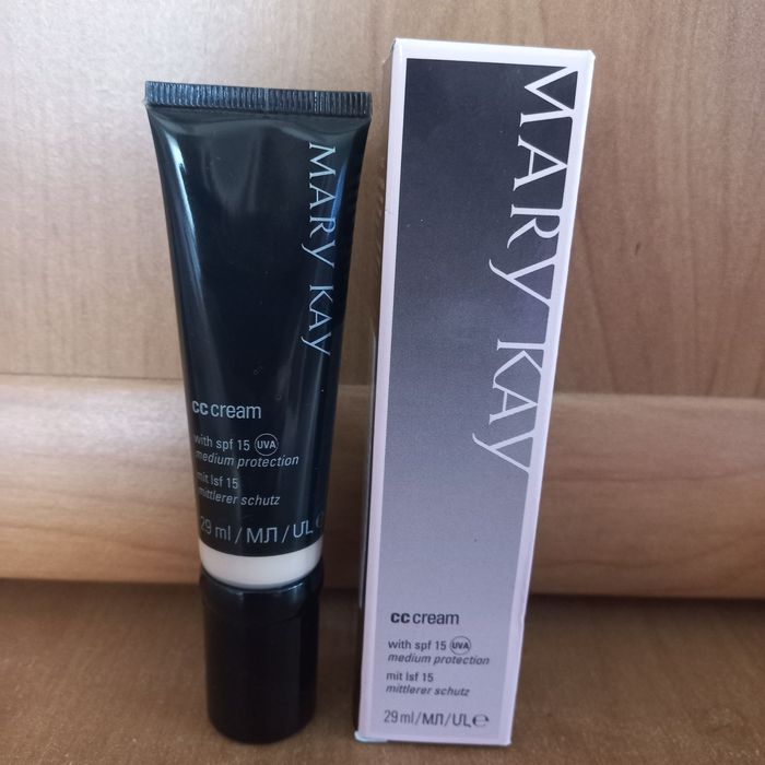 Krem cc Mary Kay very light