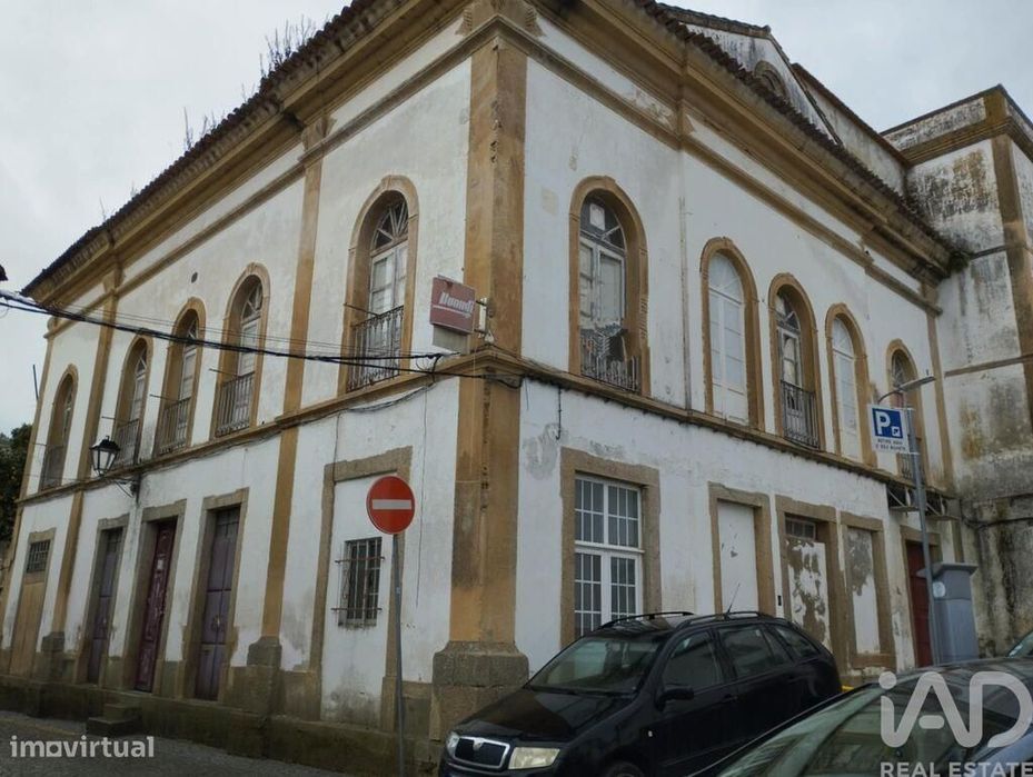 Prédio em Sé e São Lourenço de 2064,00 m2