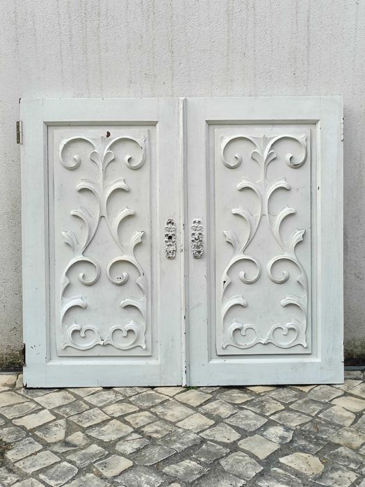 Portas de armário antigas