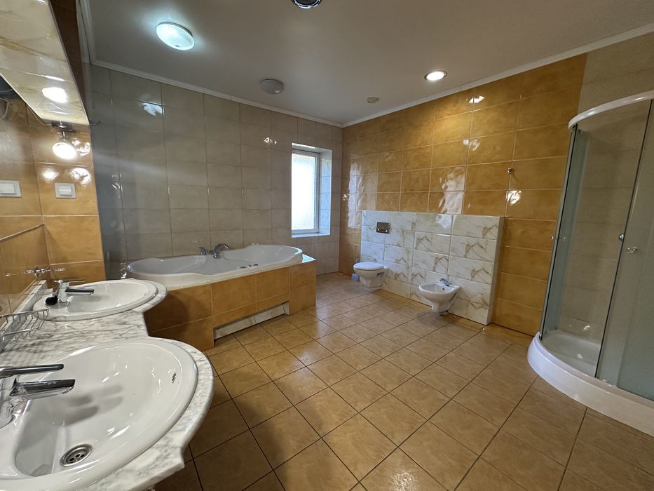 Ексклюзивний будинок на продаж в м. Ужгород