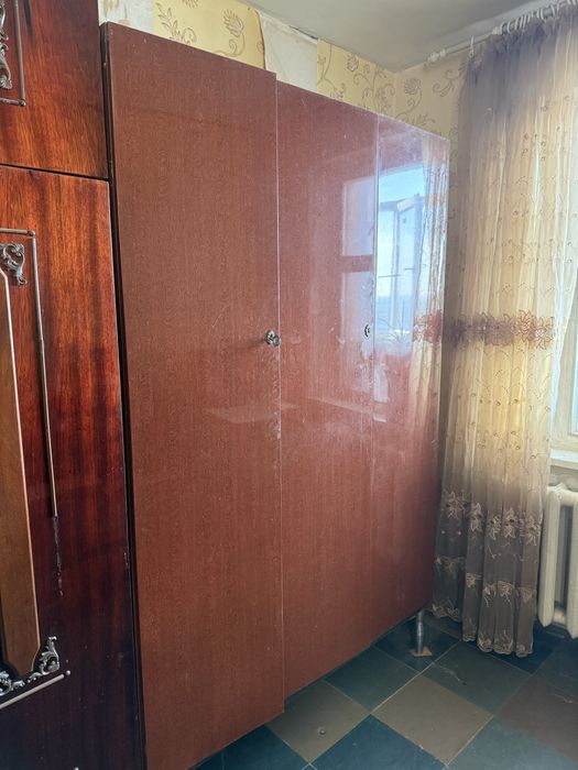 Шкаф,стенка,сервант