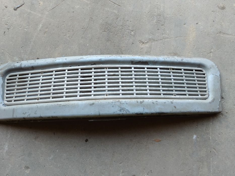 Kratka wentylacyjna grill zderzak przód Trabant żuk Nysa fiat polonez