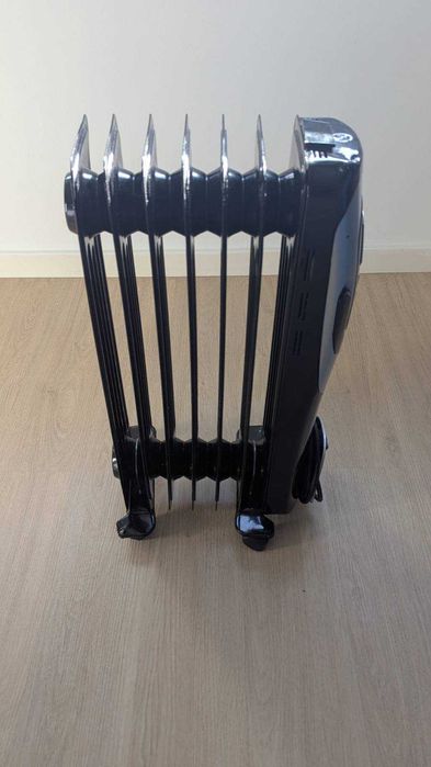 Aquecedor a óleo AEG RA 5587, 1500 W