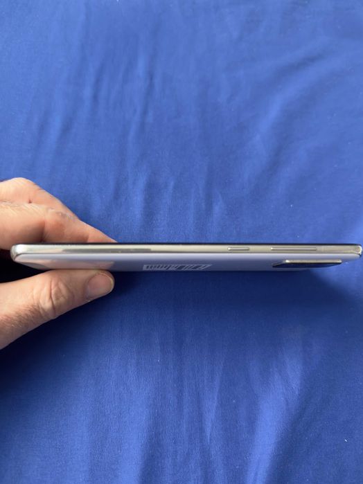 Sprzedam smartfon Samsung Galaxy A71