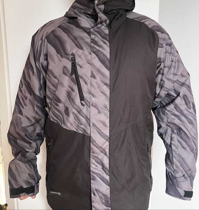 Casaco + Calças de Snowboard Quiksilver Travis Rice – Tamanho L