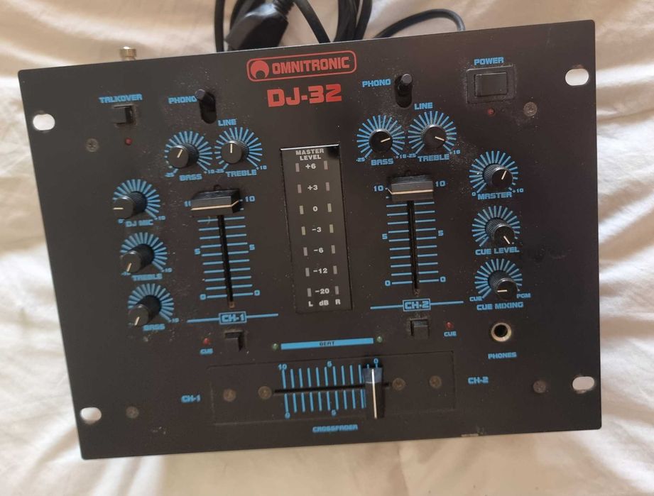 Mixer dj 2 canais
