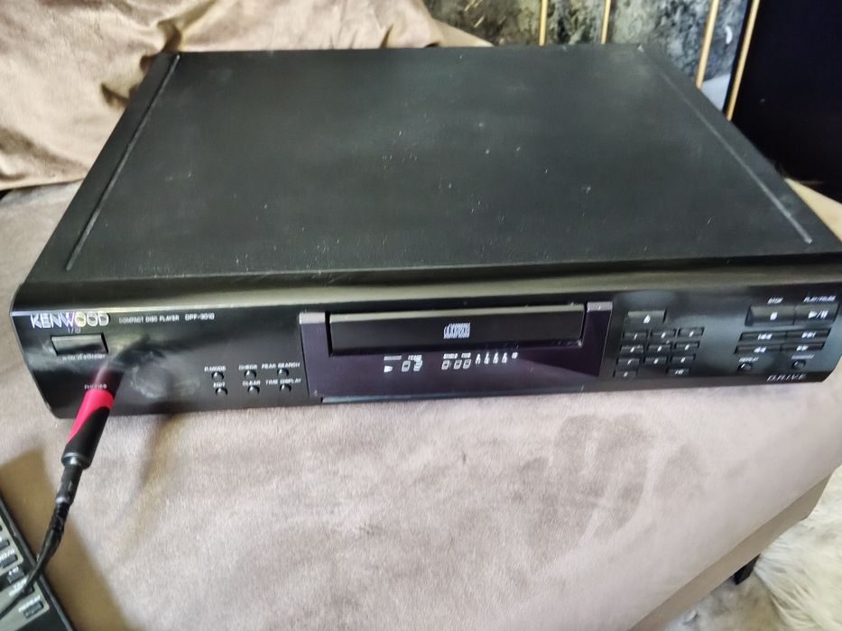 CD Kenwood DPF -3010 +pilot