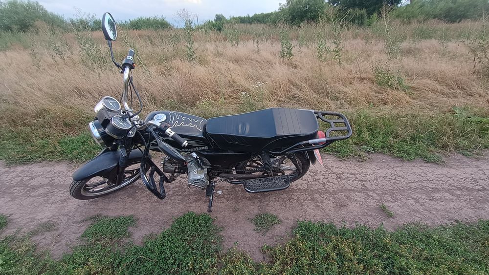 Продам альфу мустанг 110
