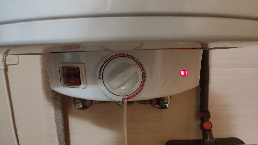 Водонагрівач (бойлер) електричний накопичувальний Hi-Therm Long Life VBO 80 DRY