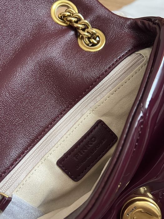 Сумка Pinko лакова