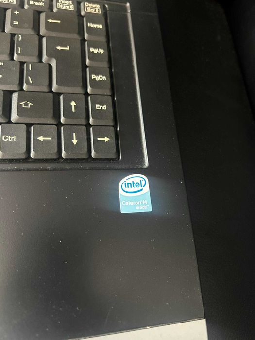 Laptop Fujitsu Computers Siemens Amilo Pro V2055 STAN IDEALNY