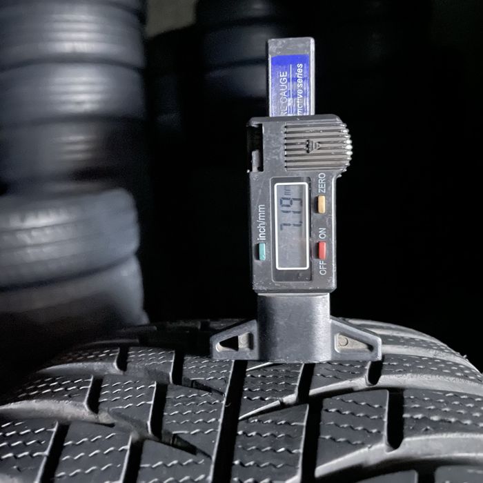 Шини 205/55/16 - 4шт Bridgestone Blizzak LM001 зима