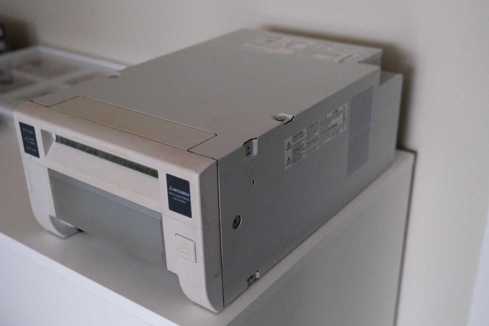 Papel e Impressora Ter Fuji ASK,300, DNP- Kod-Mitsubishi,Baixou