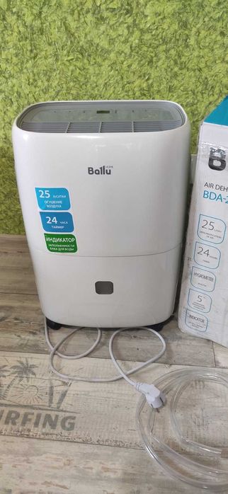 Осушувач повітря Осушитель воздуха Ballu BDA-25L. Під ремонт