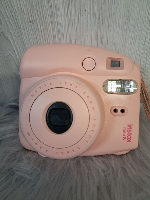 Aparat natychmiastowy Instax