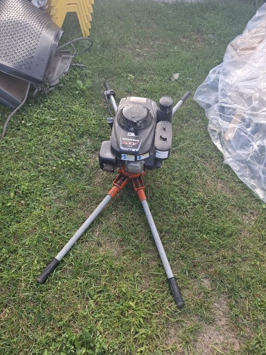 Wiertnica spalinowa do gleby Honda General gvc 160