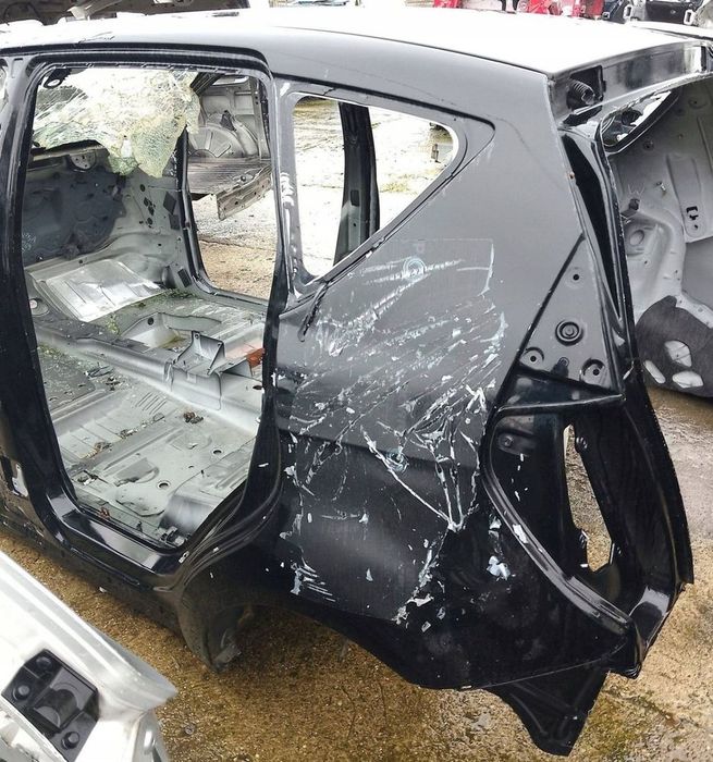 mercedes w169 lift ćwiartka błotnik lewa tylna tył