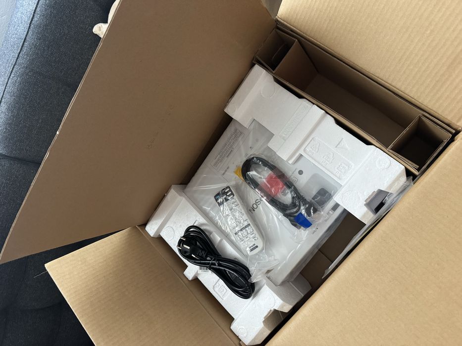Projector Epson EB-2250U